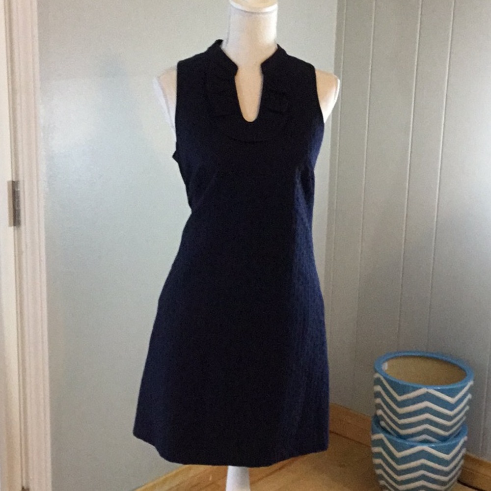 Tommy Hilfiger Navy Blue Dress. Perfect for work! Simply beautiful. EUC
